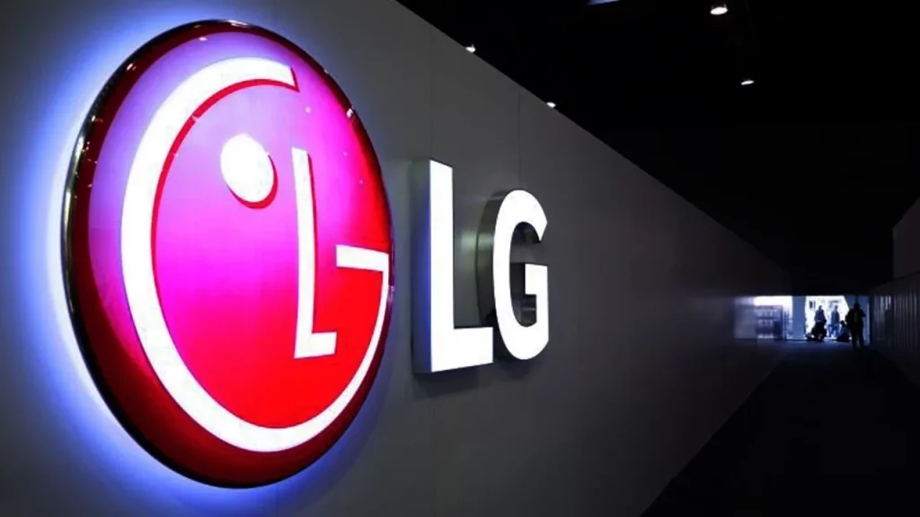 LG, bükülebilir ekran teknolojisini resmen tanıttı. İşte çok konuşulan konu hakkındaki en önemli ve çarpıcı detaylar…