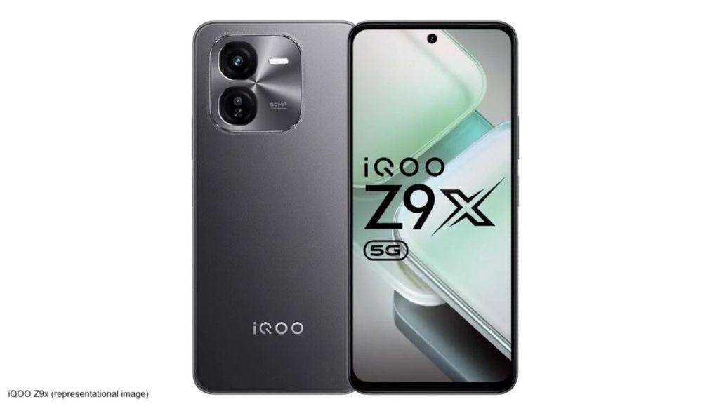 iQOO Z10x yakında karşımıza çıkacak.
