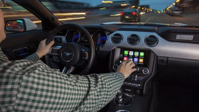 Android-Auto-Spotify-ve-YouTube-Music-icin-yeni-oynatici-sundu