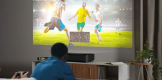 Epson Google TV projektörü