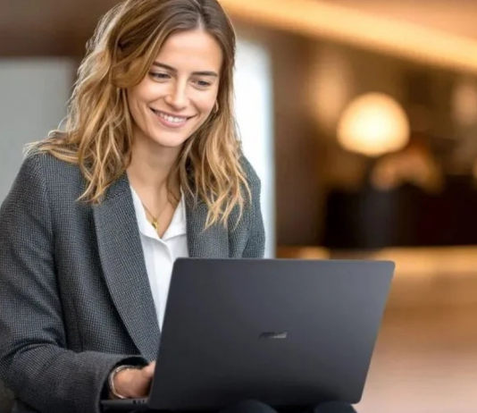 Asus ExpertBook B3 G1 Yüksek Performansla Tanıtıldı Asus ExpertBook B3 G1