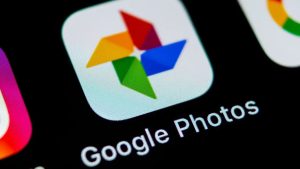 Google Fotoğraflar arama seçeneği