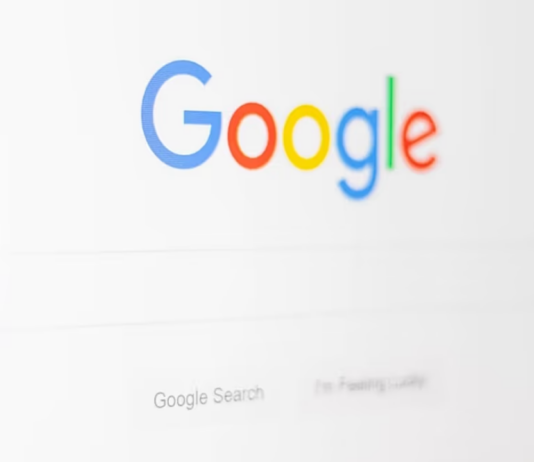 Google Arama Hataları Milyonlarca Yanlış Bilgiye Yol Açıyor Google arama hataları