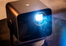 Leica Yeni Akıllı Projektör Modeli İle Sinemayı Taşınabilir Yapıyor Leica akıllı projektör modeli
