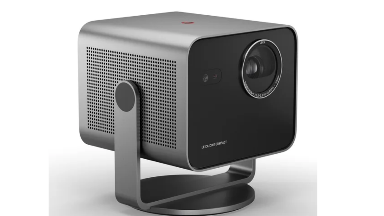 Leica akıllı projektör modeli