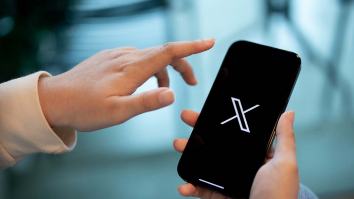 adsız tasarım-203 Yeni X Android Uygulaması