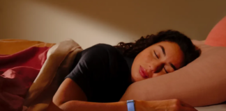 Google Fitbit Air özellikleri