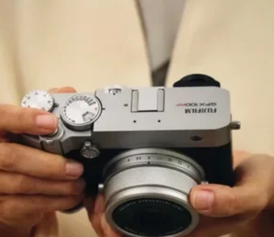 Fujifilm Kameralar İçin Daha Güçlü Batarya Geliyor: 11 Model Destekleyecek Fujifilm yeni batarya